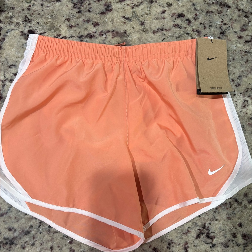 Nike girls dri fit shorts nwt